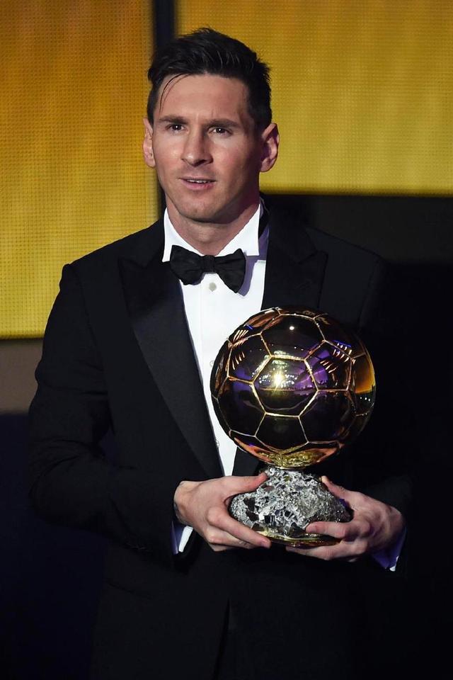 汪顺31岁夺全运200混金牌，坦言压力与情结（31岁汪顺夺得全运会200米混合泳金牌，直言压力与情结）