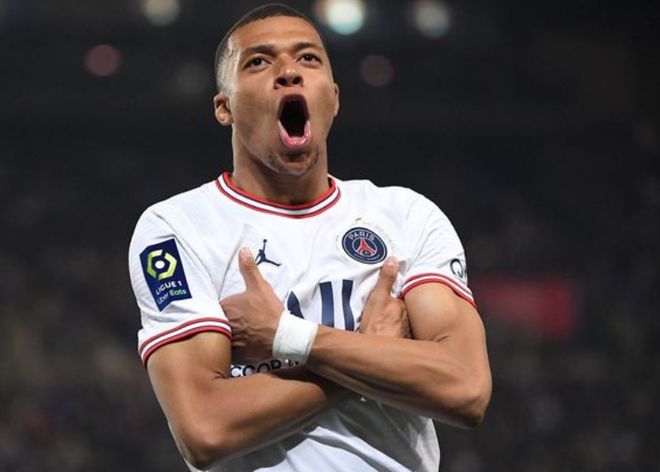 比赛集锦：拉齐奥2-0莱切