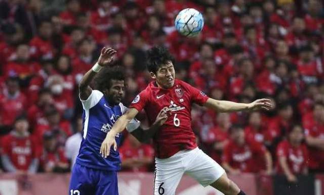 邮报：曼联或用钱+球员的方式买谢什科，霍伊伦可能会被交易（邮报称曼联考虑以现金外加球员求购谢什科，霍伊伦可能成为交易筹码）