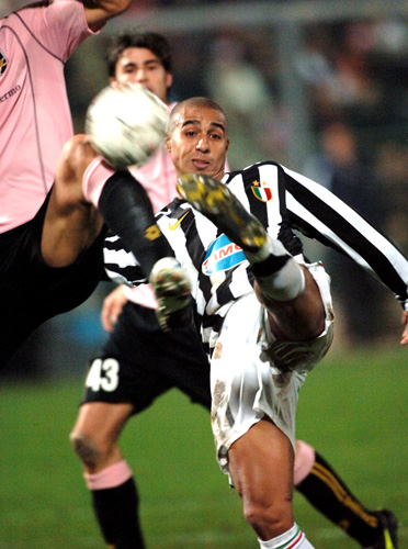 中超：上海海港3-2击败长春亚泰（中超战报：上海海港3-2险胜长春亚泰）