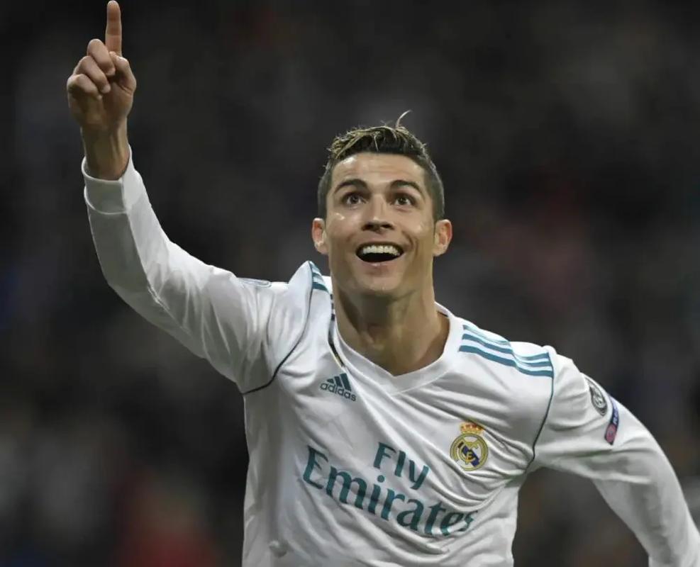 塞鸟：把好状态保持到足协杯决赛；我们需要球迷的支持（塞鸟：力争把良好状态延续到足协杯决赛，期待球迷助威）