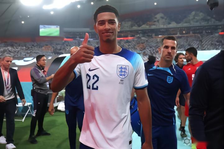 申花&津门虎联合倡议：文明观赛，和合共生（申花与津门虎发布联合倡议：理性观赛，共建和谐）