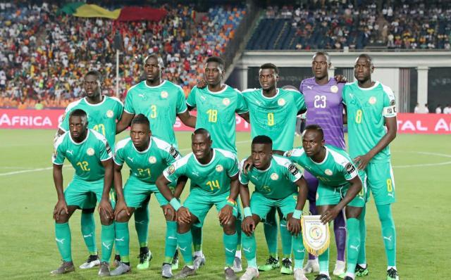 普拉蒂尼等尤文传奇与一线队见面，并参观海瑟尔惨案纪念碑（普拉蒂尼领衔尤文名宿与一线队会晤，致敬海瑟尔惨案纪念碑）